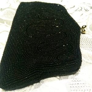 Beaded pouch / purse